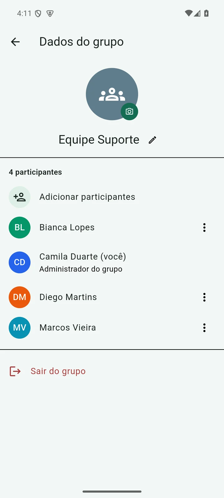 Dados do grupo no aplicativo: foto, nome, participantes, administrador e sair do grupo